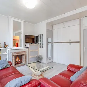 superbe-loft-t2-13005.fr-provencehotel.com/
