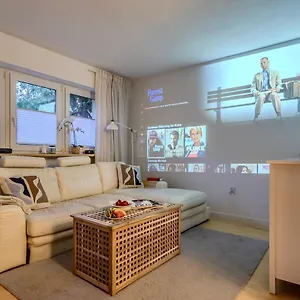  Apartament Rezydencja Filmowa- Wygodny Apartament 10 Min Od Lotniska I Centrum Polska